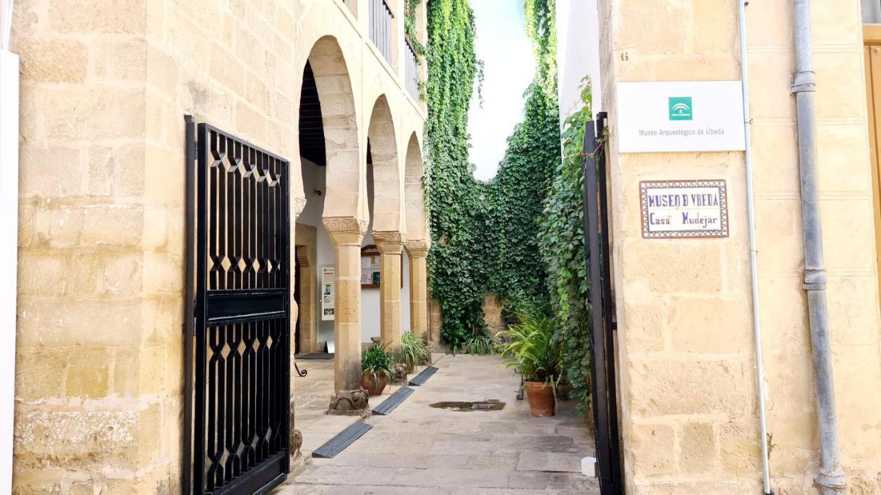 Vivienda Turistica Cervantes 우베다 외부 사진